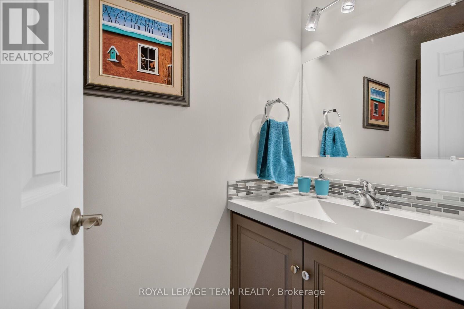 1069 Cahill Drive W Property Photo 18