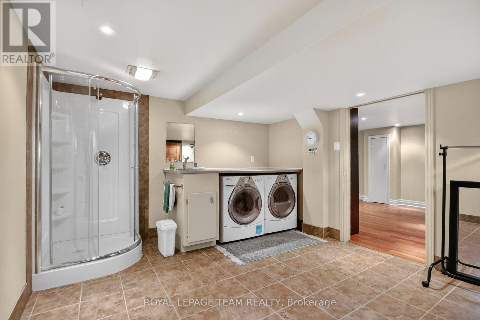 1069 Cahill Drive W Property Photo 37