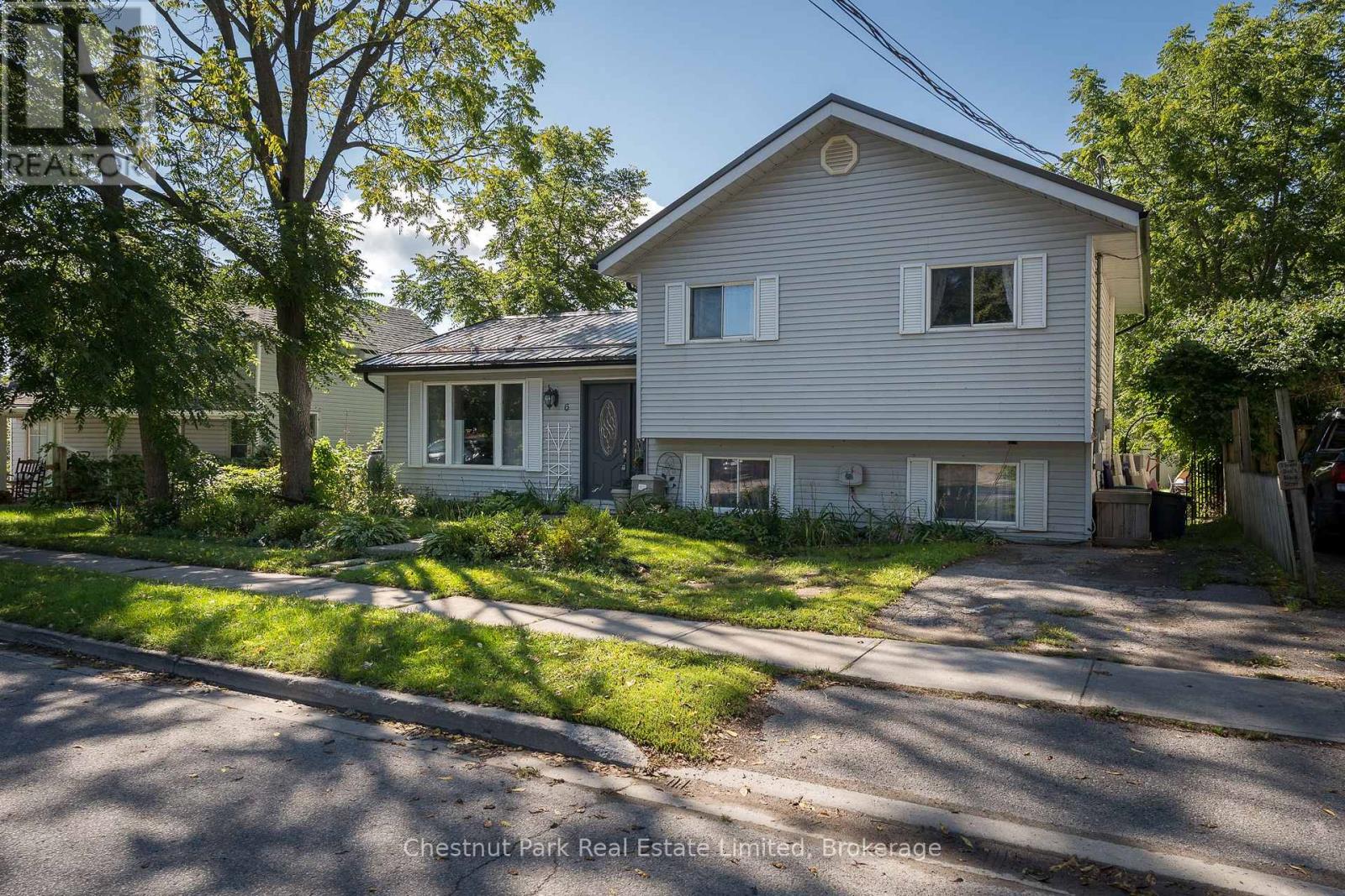 6 Spencer Street Property Photo 3