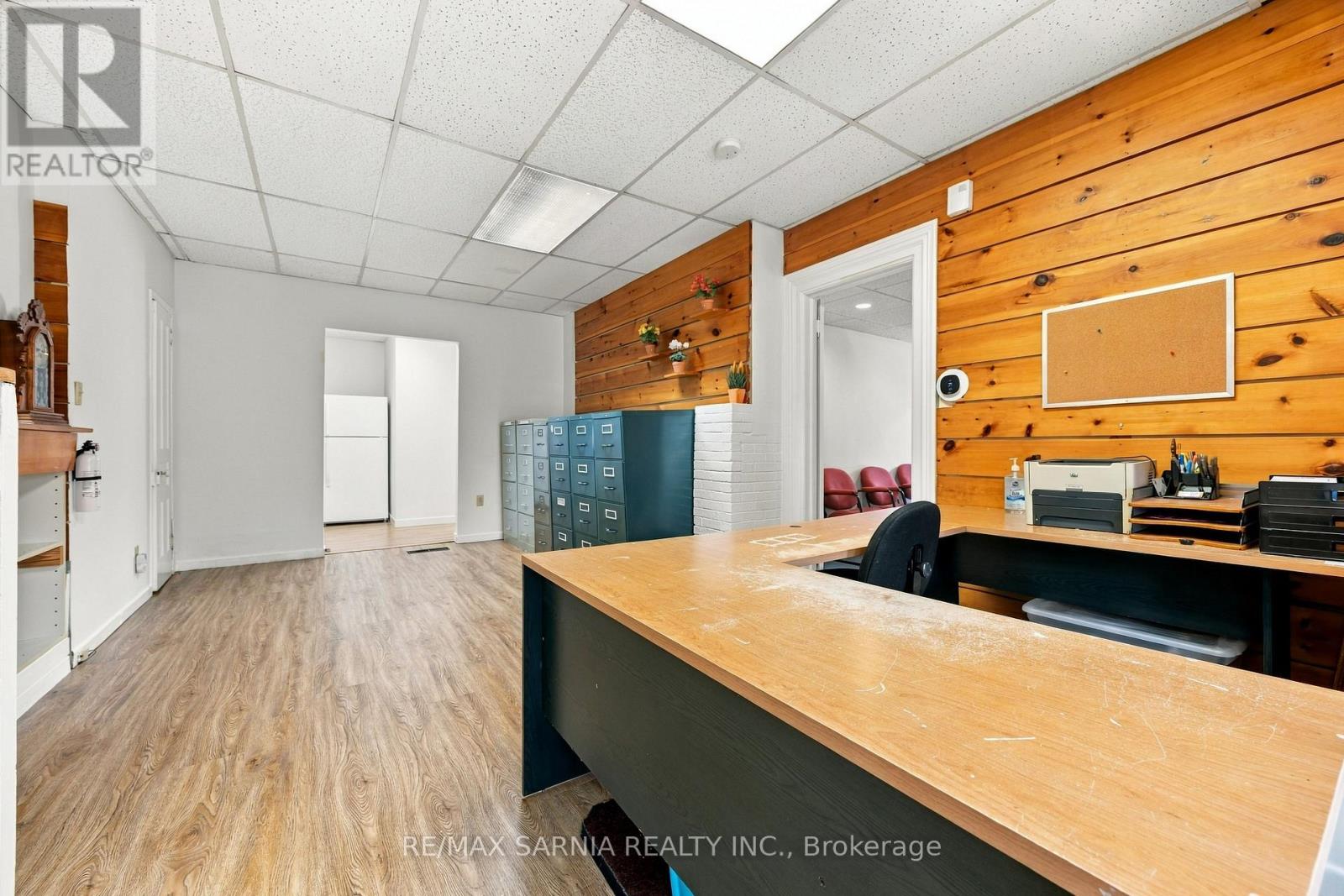 148 Vidal Street N Property Photo 14