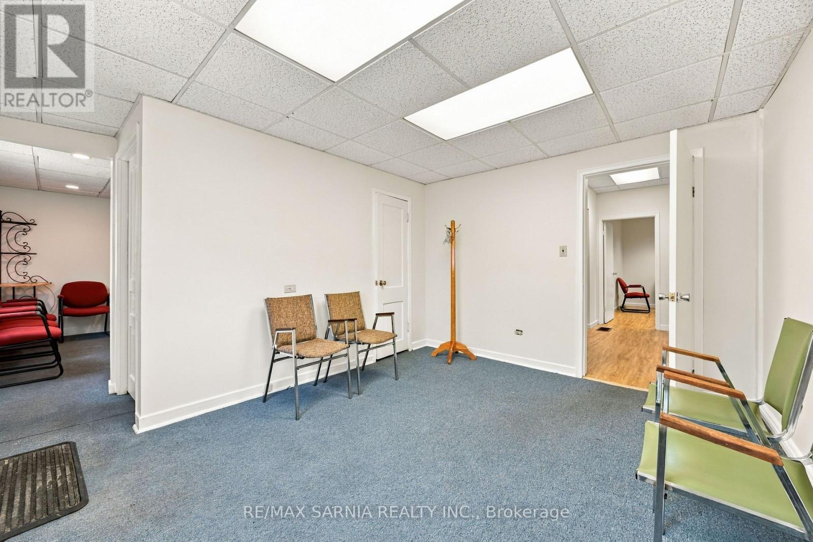 148 Vidal Street N Property Photo 20