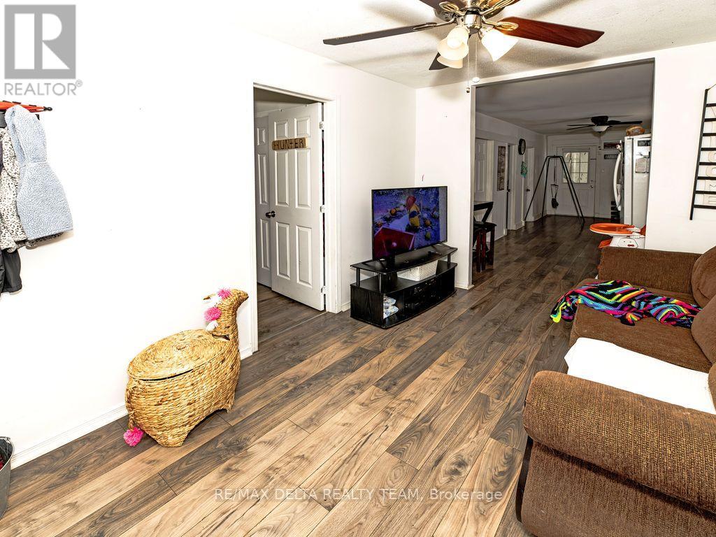 212 Mc Connell Avenue Property Photo 5