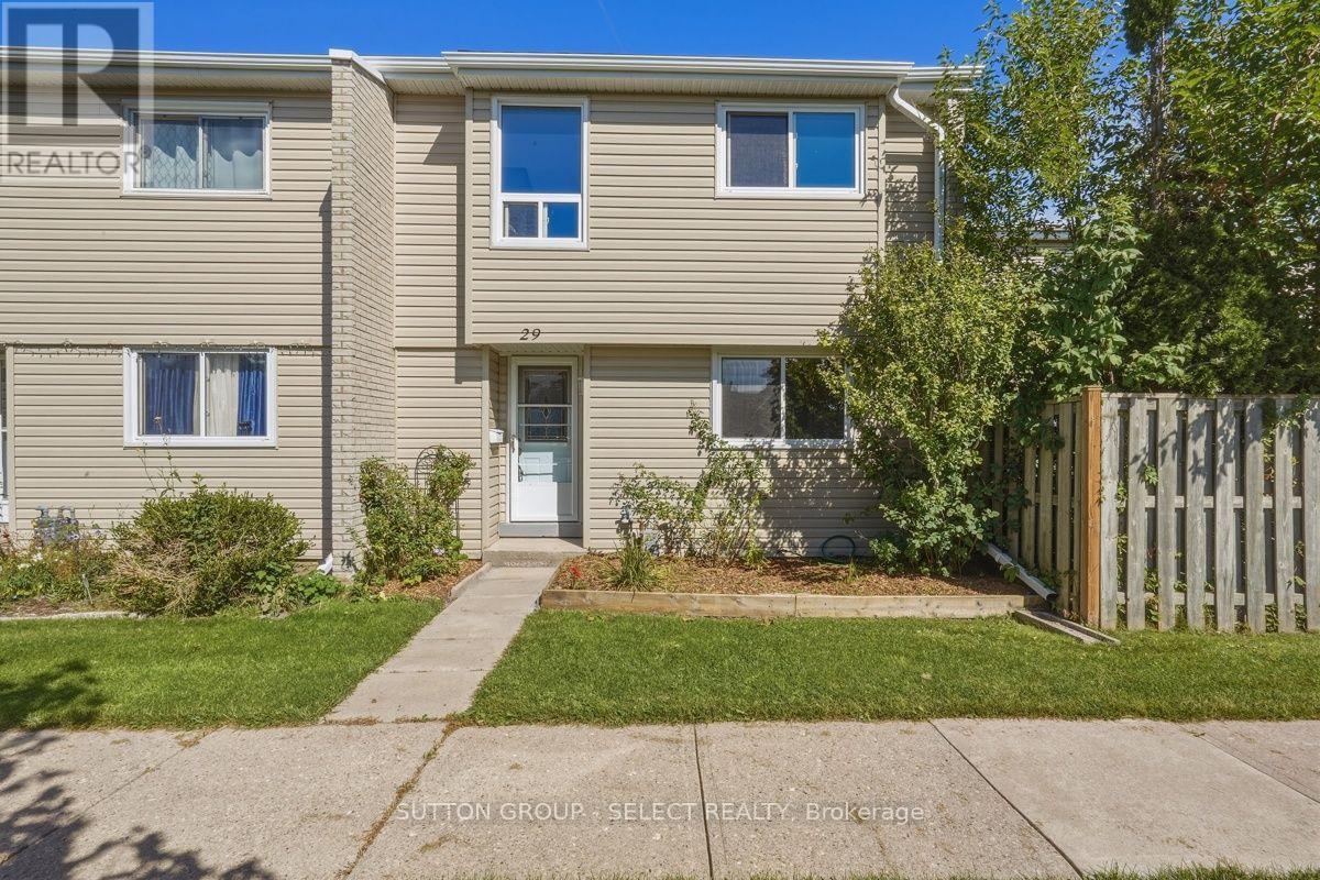 29 - 669 OSGOODE DRIVE