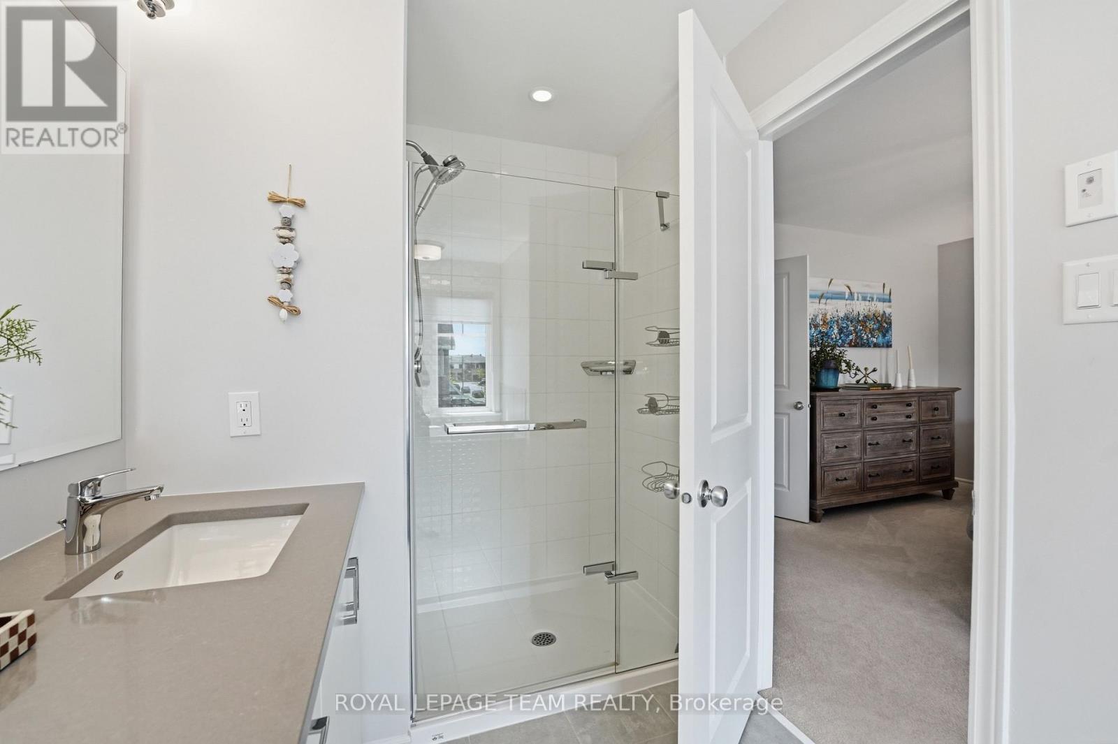 715 Maverick Crescent Property Photo 28