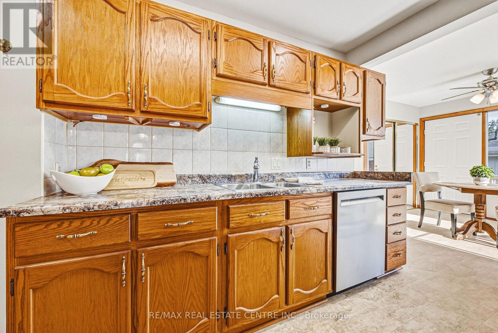 950 Hamilton Street Property Photo 18