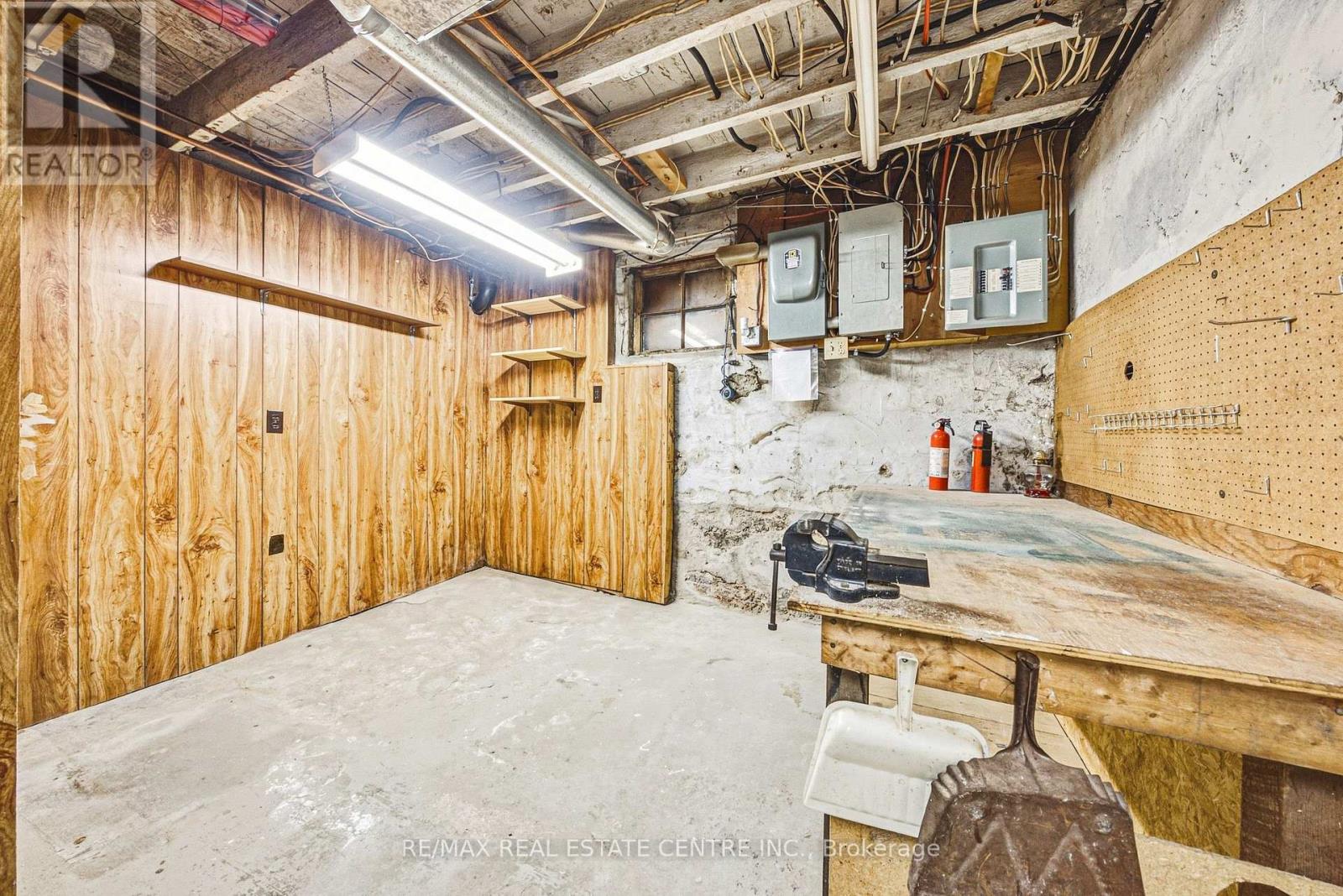 950 Hamilton Street Property Photo 29
