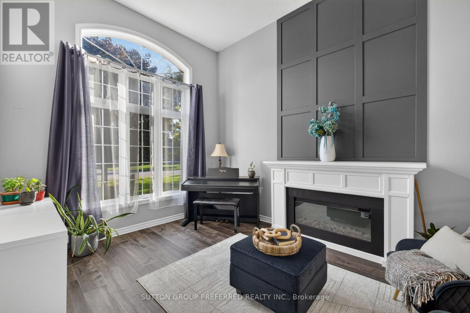 20 Turnberry Drive Property Photo 5