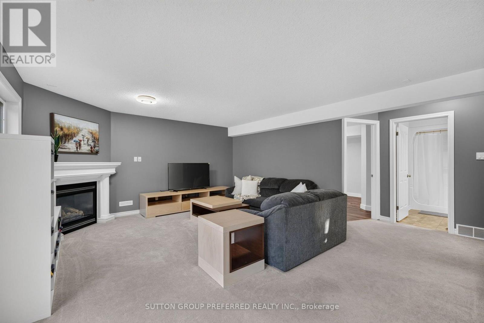 20 Turnberry Drive Property Photo 21