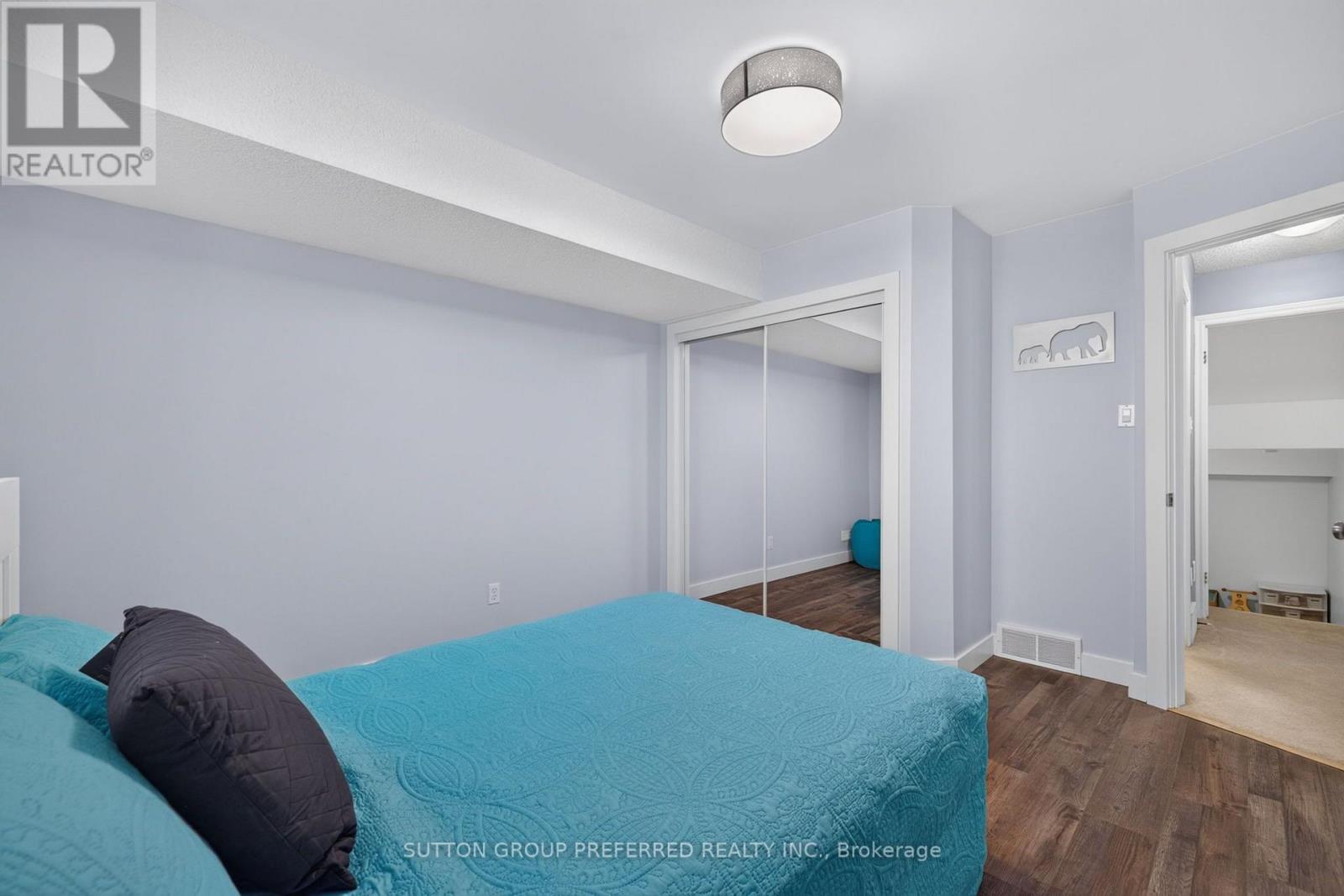 20 Turnberry Drive Property Photo 25