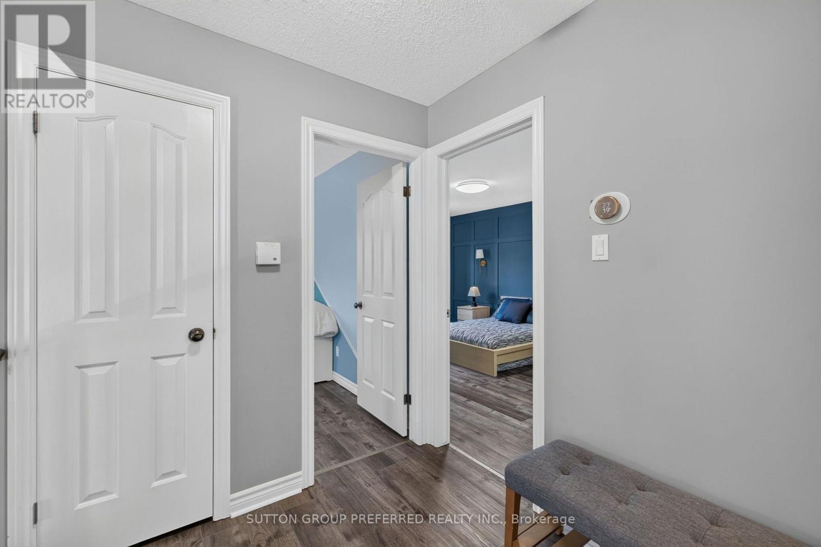 20 Turnberry Drive Property Photo 28