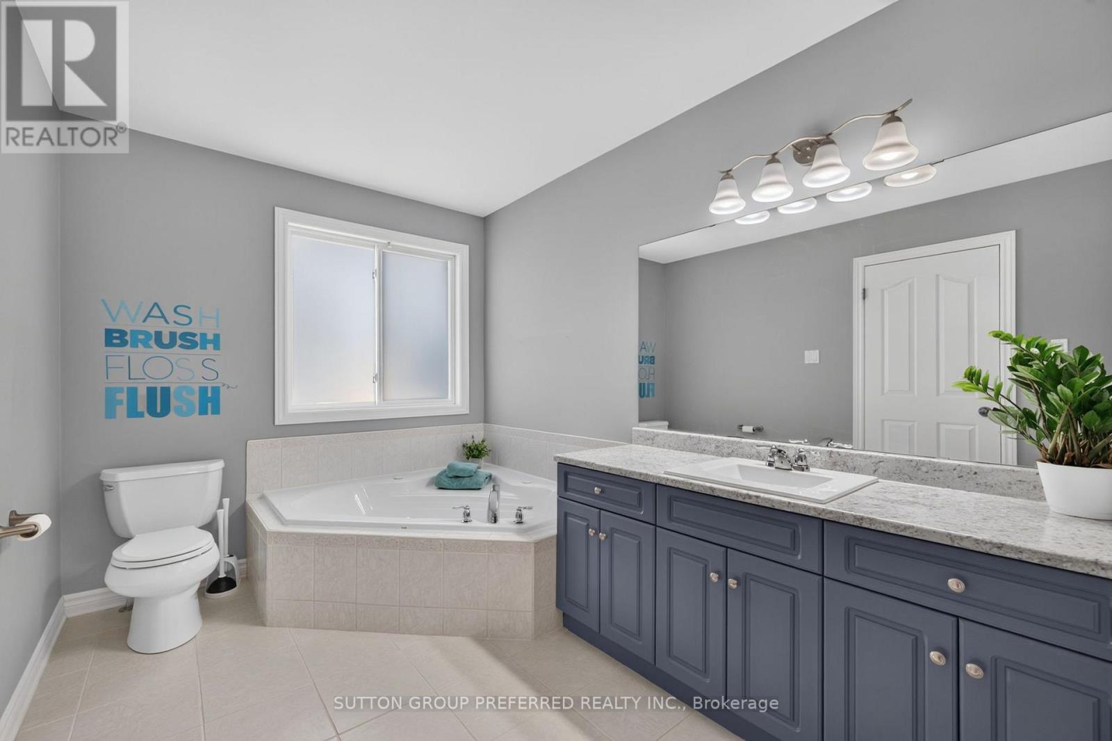 20 Turnberry Drive Property Photo 29