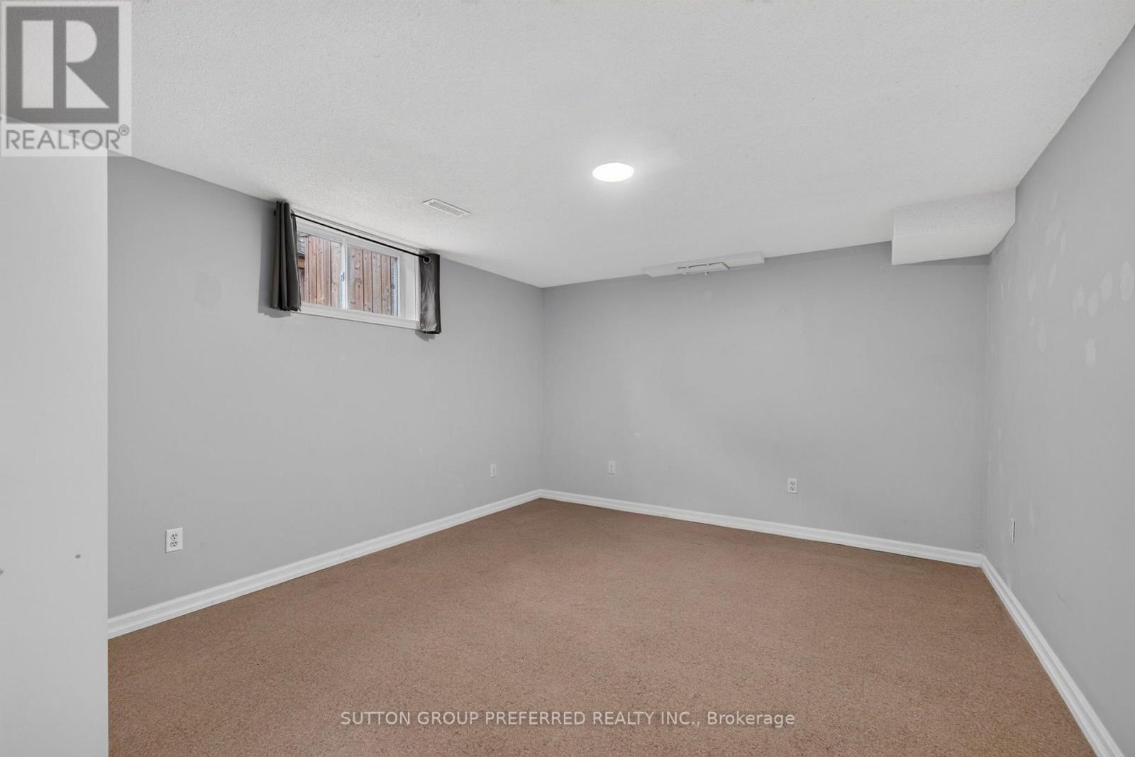 20 Turnberry Drive Property Photo 37