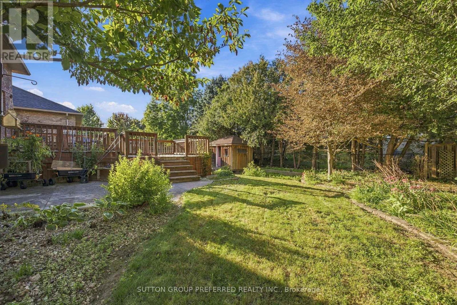 20 Turnberry Drive Property Photo 45