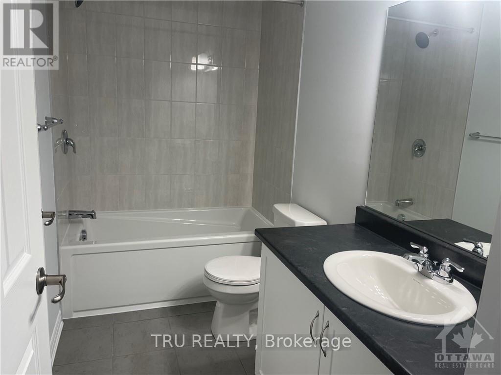 604 Lapland Terrace Property Photo 11