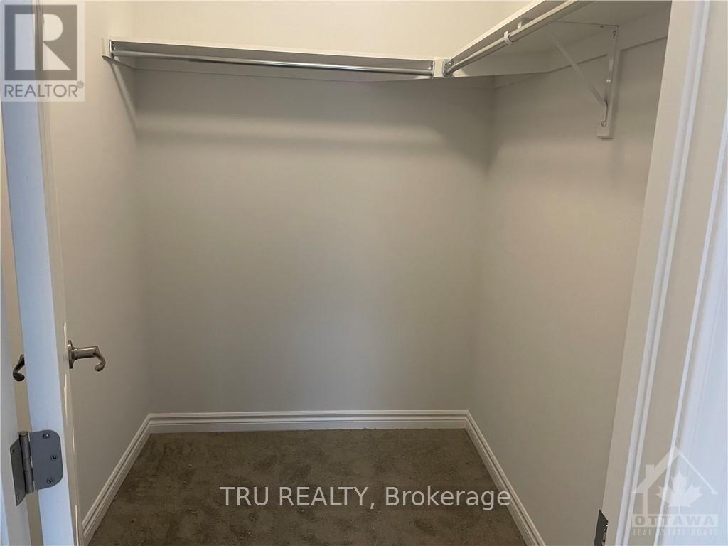 604 Lapland Terrace Property Photo 16