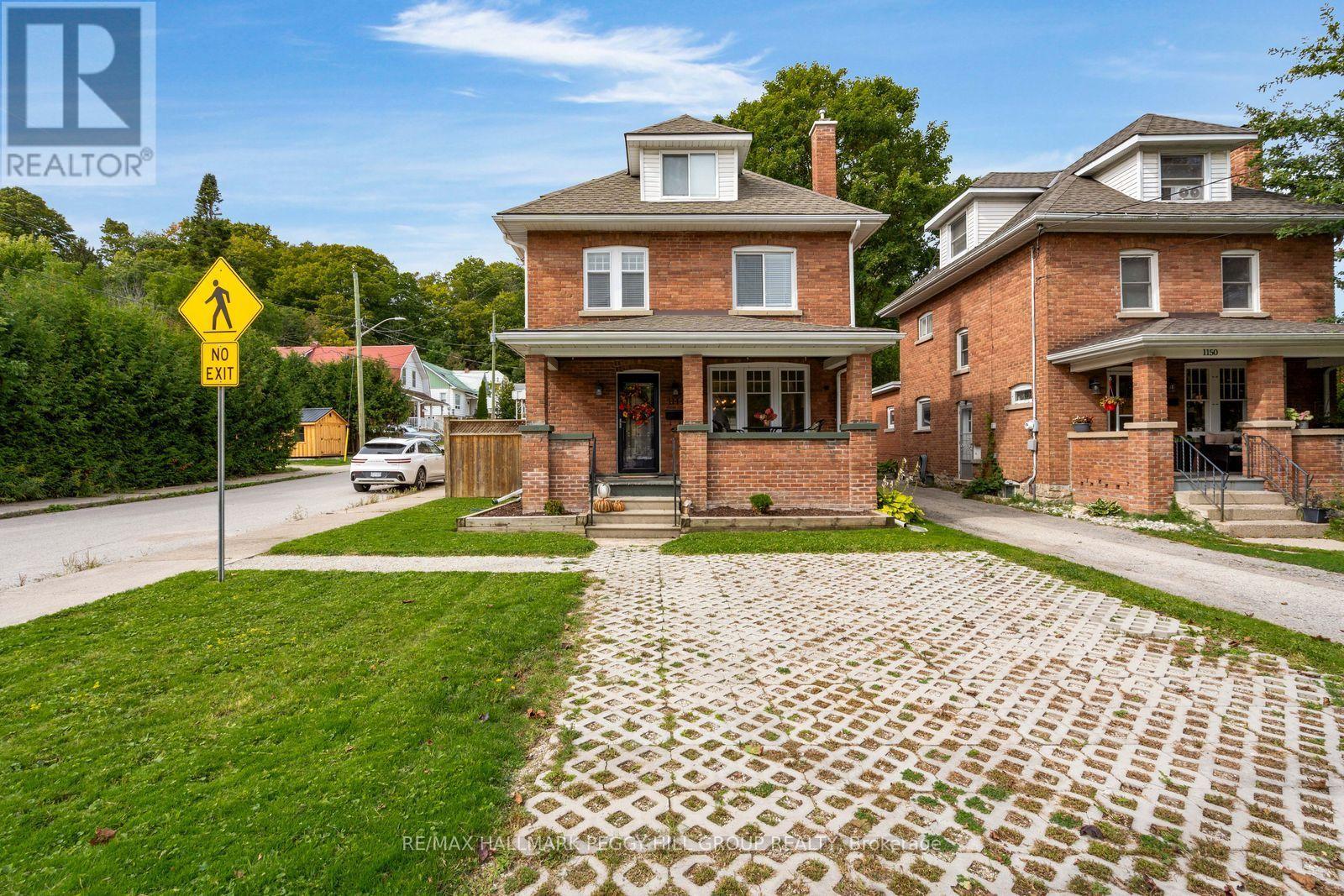 1144 4th Avenue W Property Photo 1