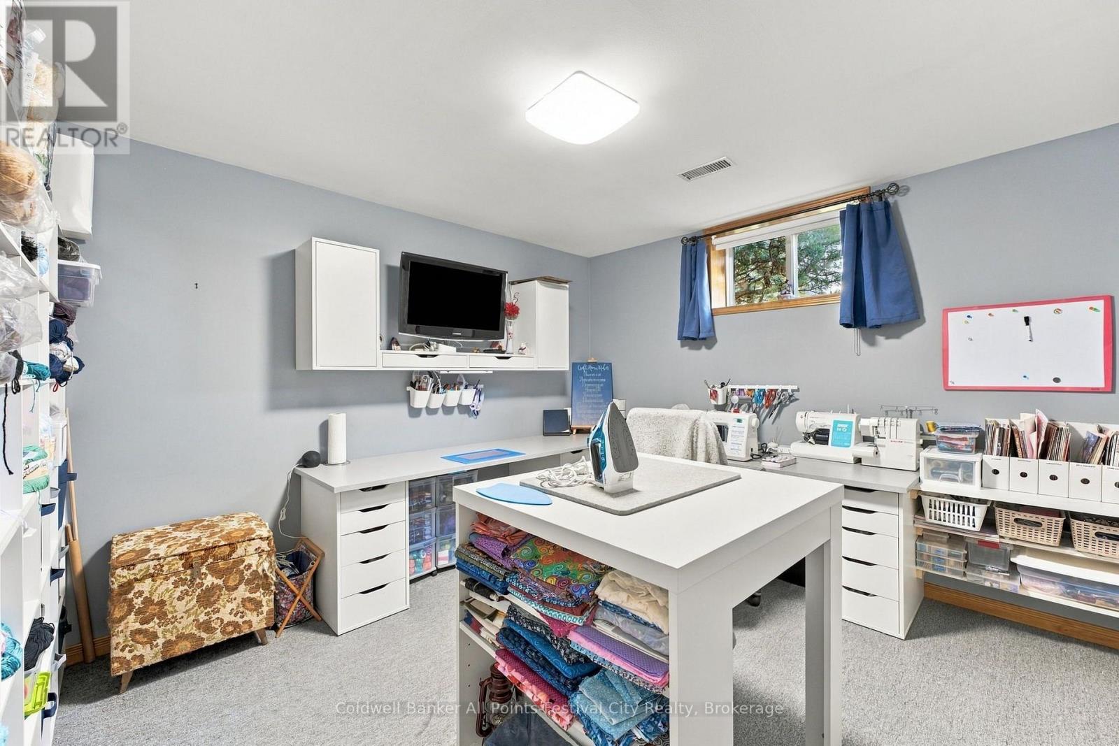 130 Brimicombe Crescent Property Photo 30