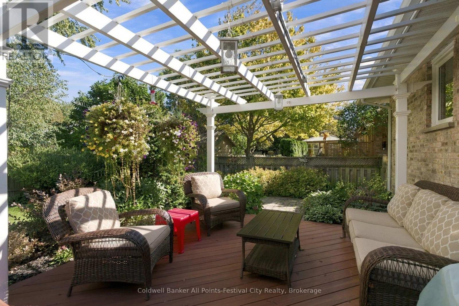 130 Brimicombe Crescent Property Photo 37