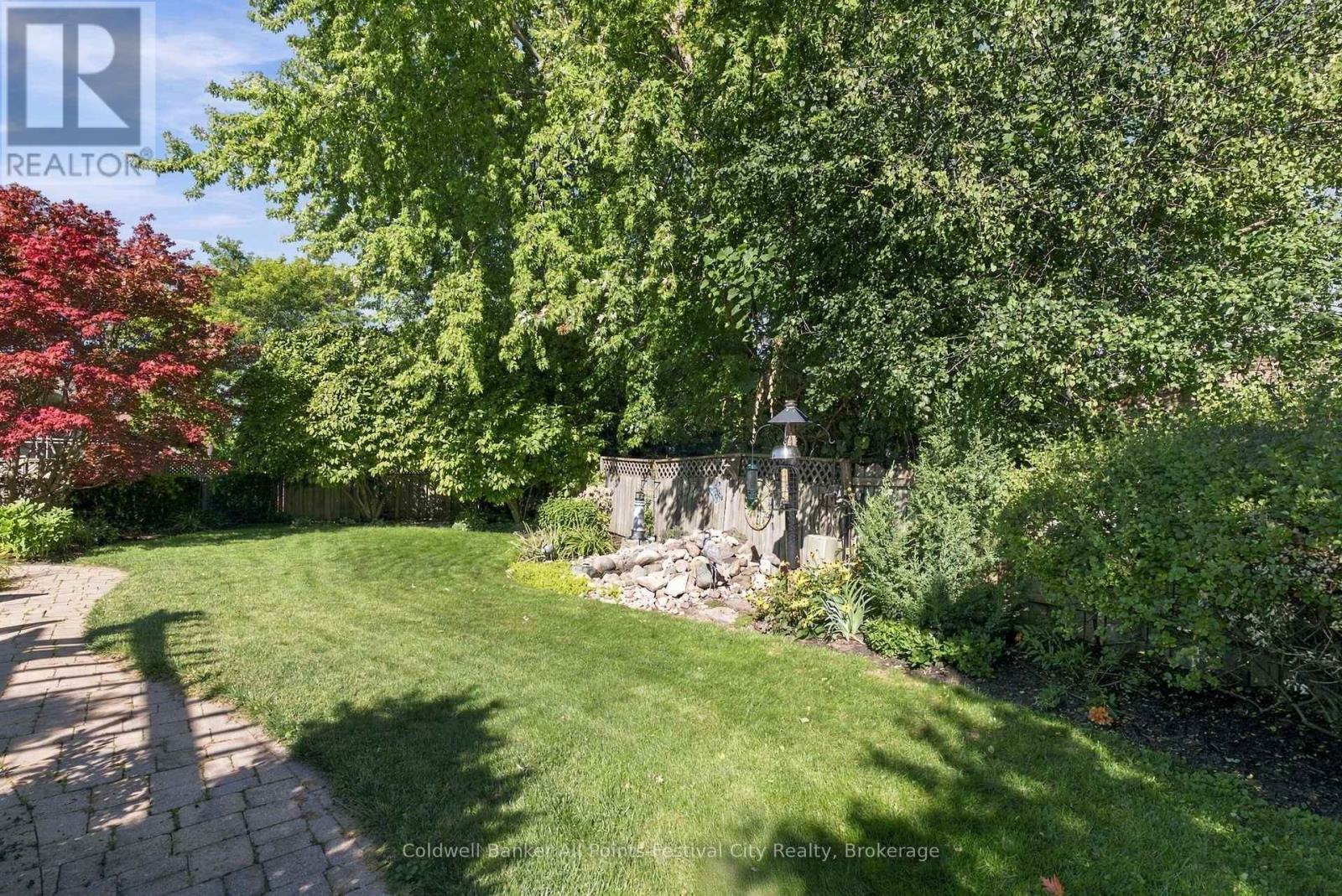 130 Brimicombe Crescent Property Photo 44