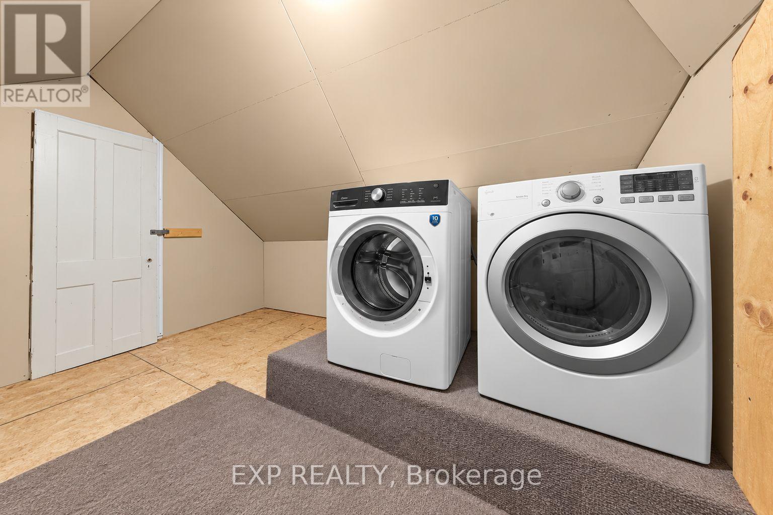 110 Chambers Street Property Photo 18