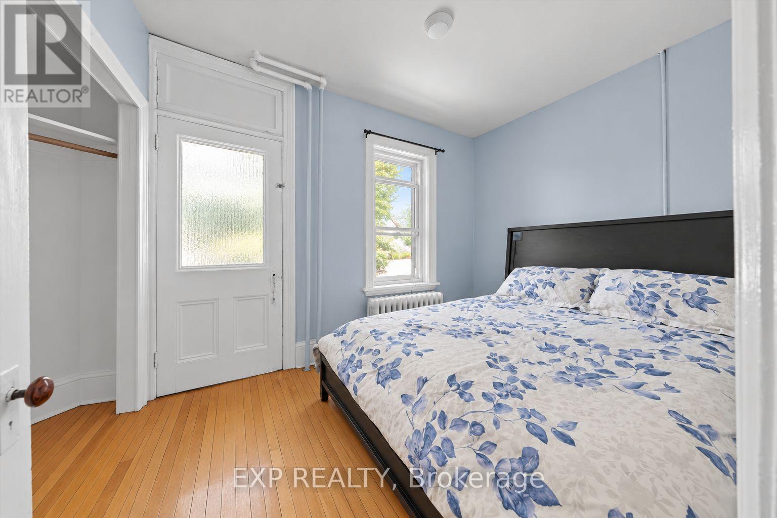 110 Chambers Street Property Photo 21