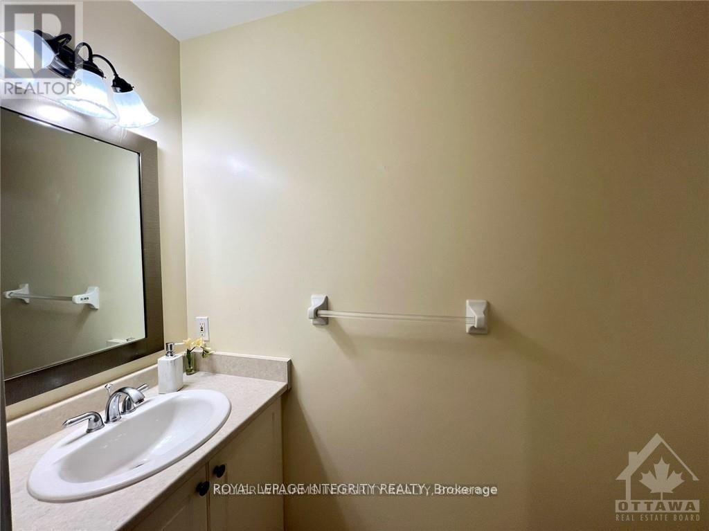 249 Saddlesmith Circle Property Photo 5