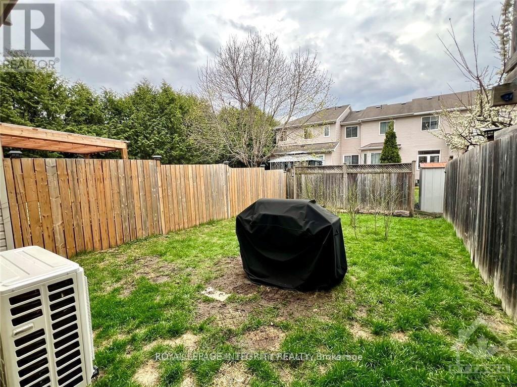 249 Saddlesmith Circle Property Photo 28