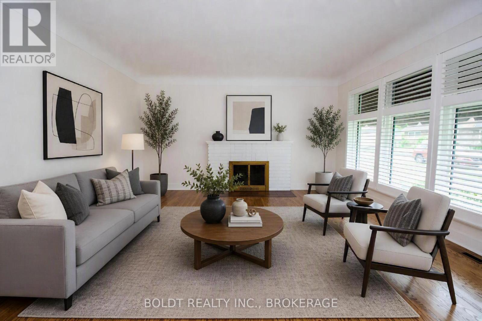 25 Elm Ridge Drive Property Photo 3