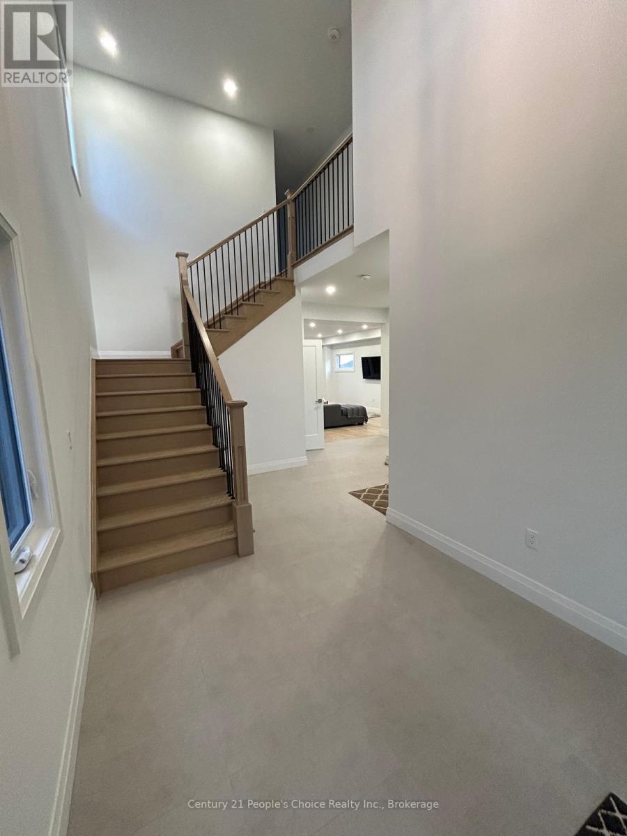43 Weymouth Street Property Photo 7