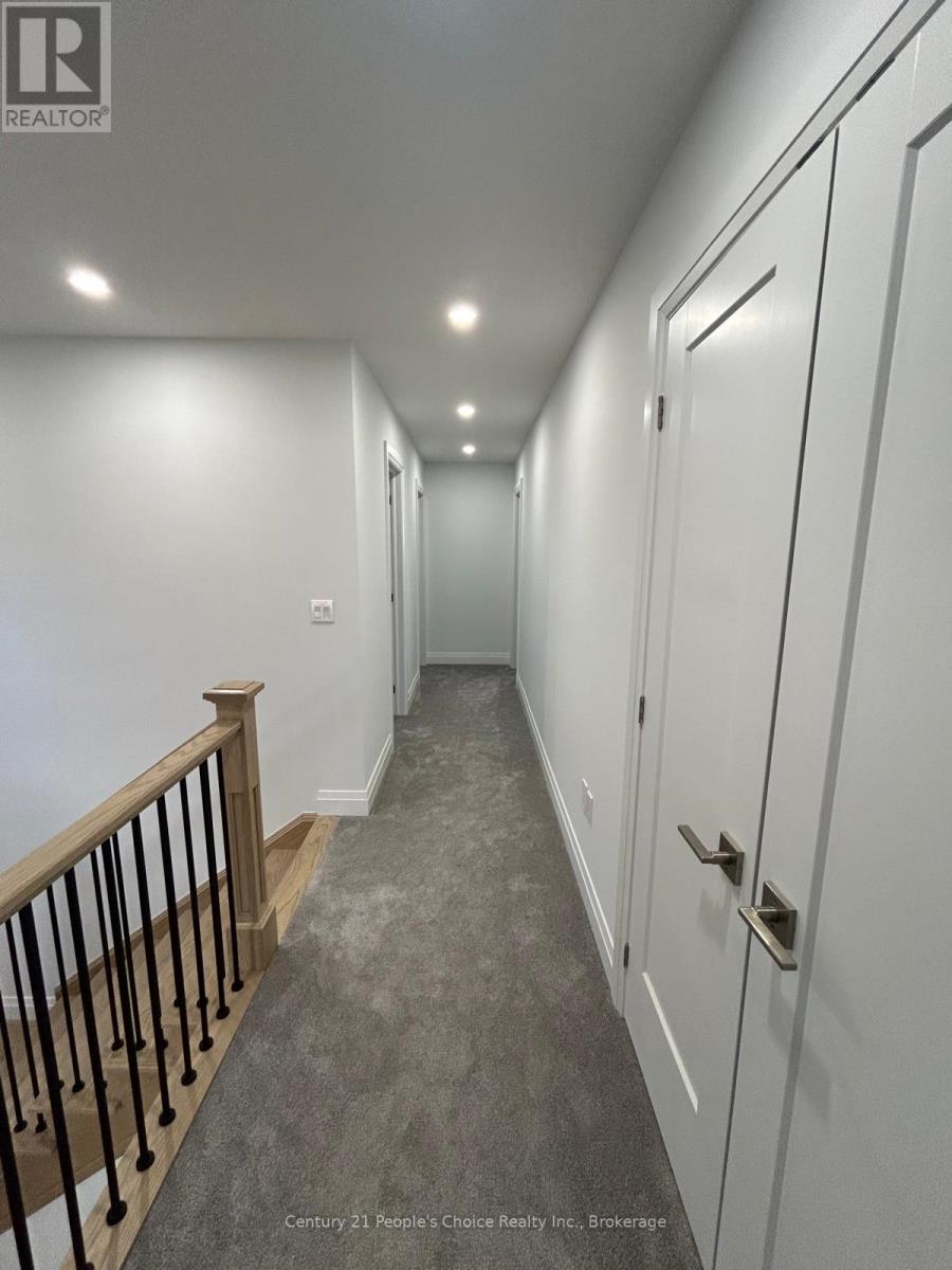 43 Weymouth Street Property Photo 19