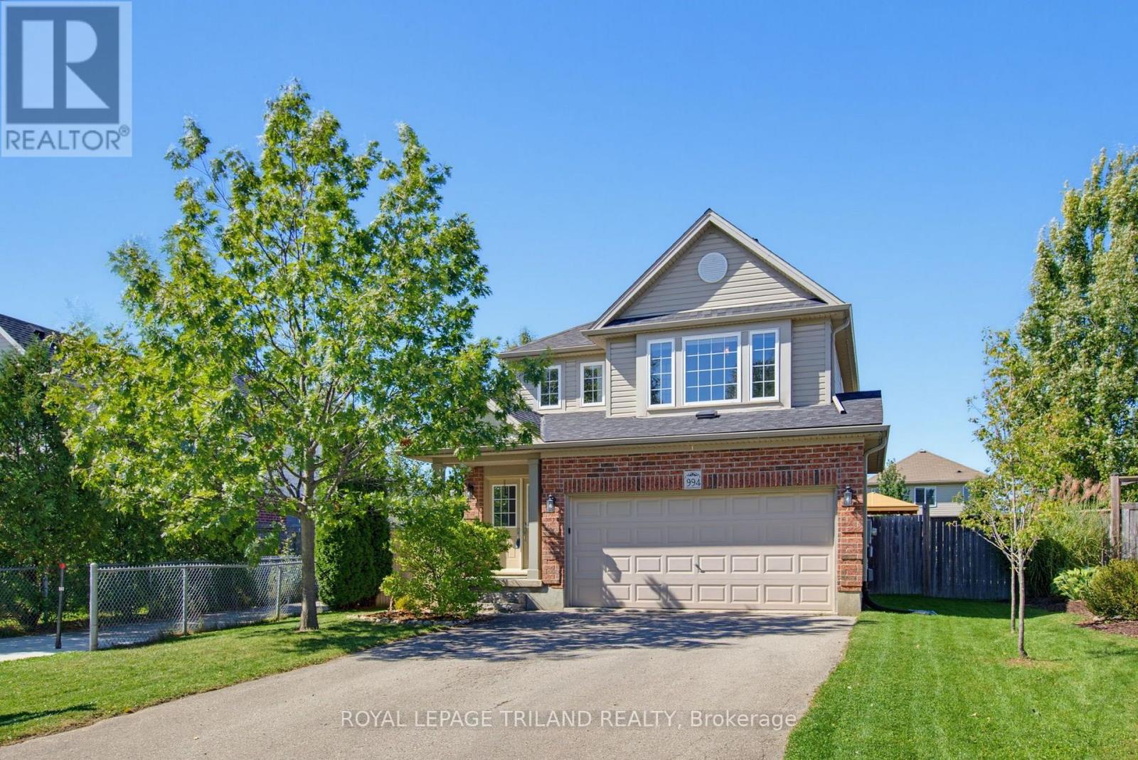 994 Foxcreek Road Property Photo 1