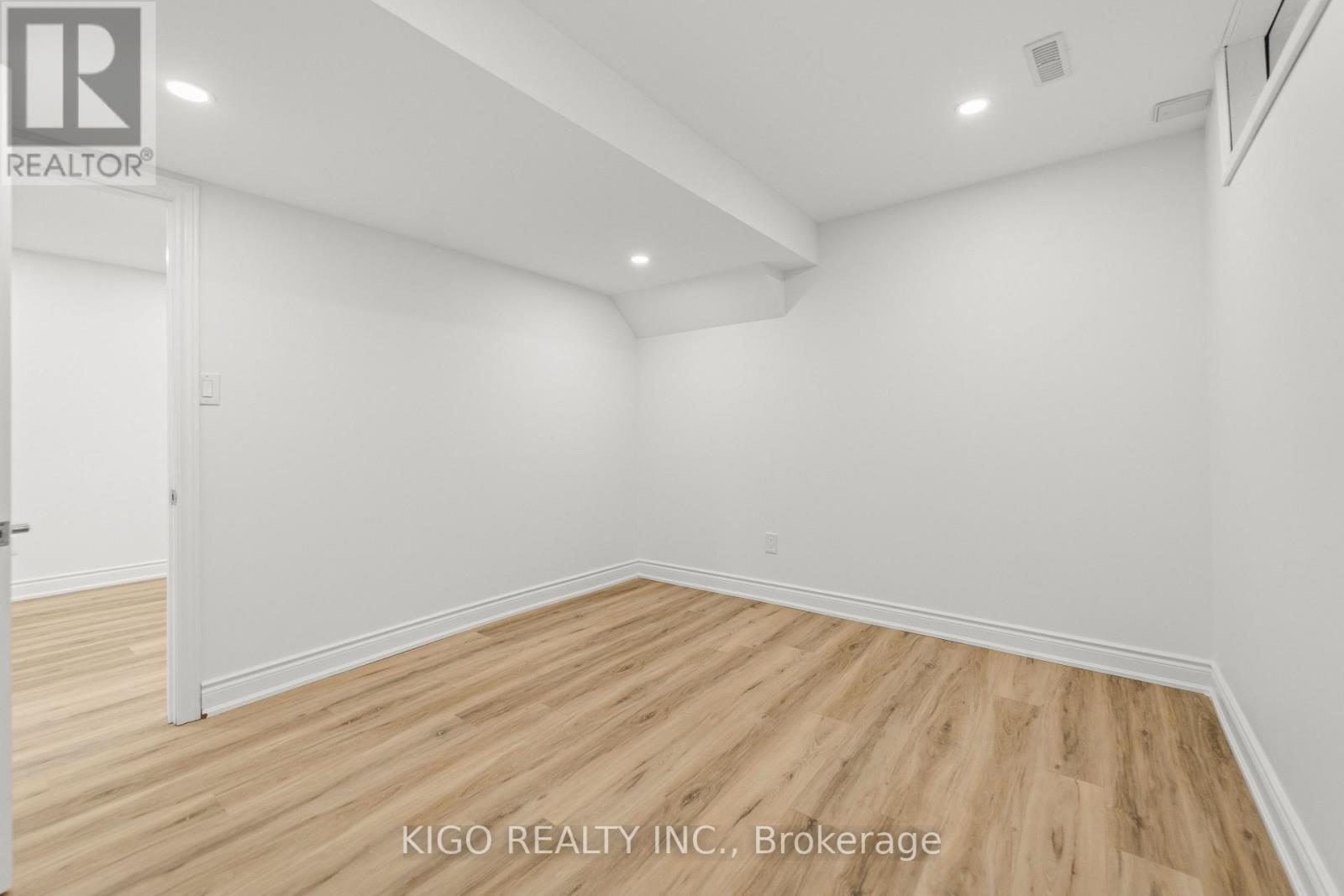 25 Bush Clover Crescent Property Photo 26