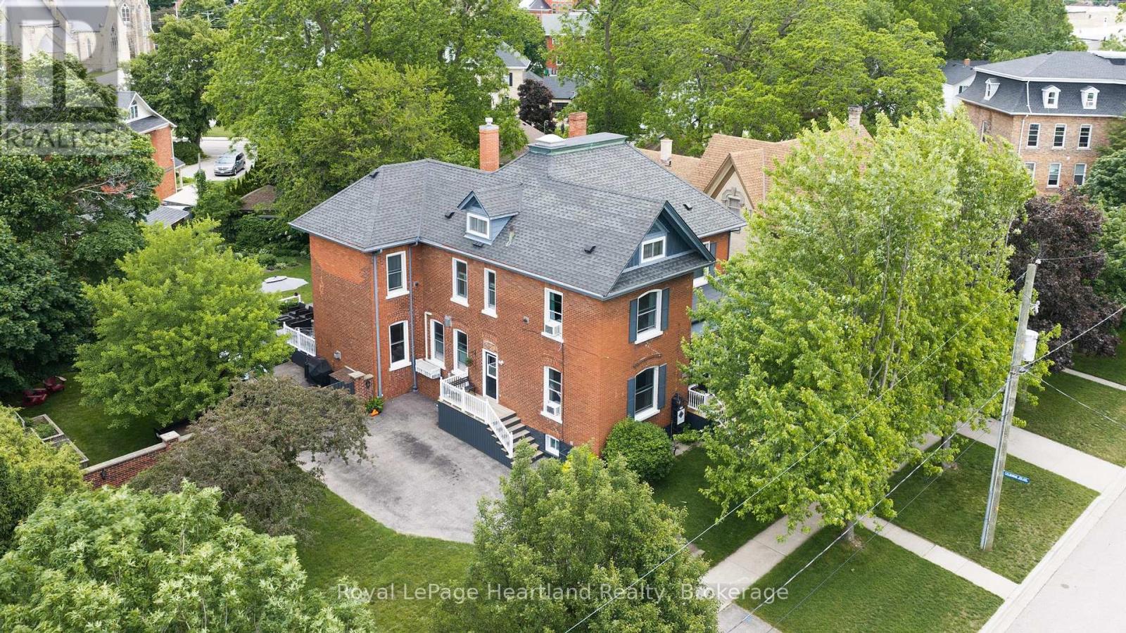 72 Colborne Street Property Photo 3