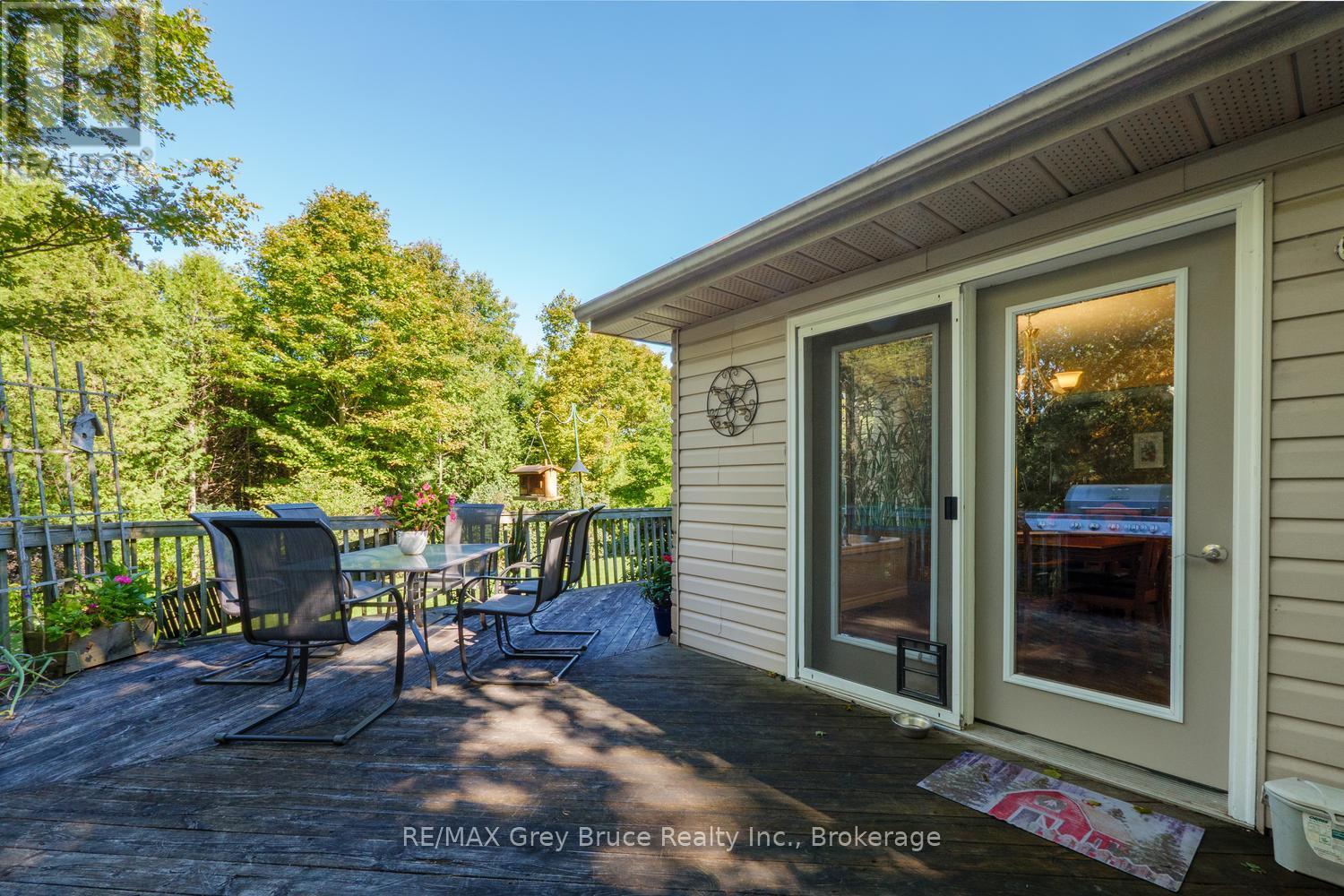 135 North Diagonal Property Photo 10