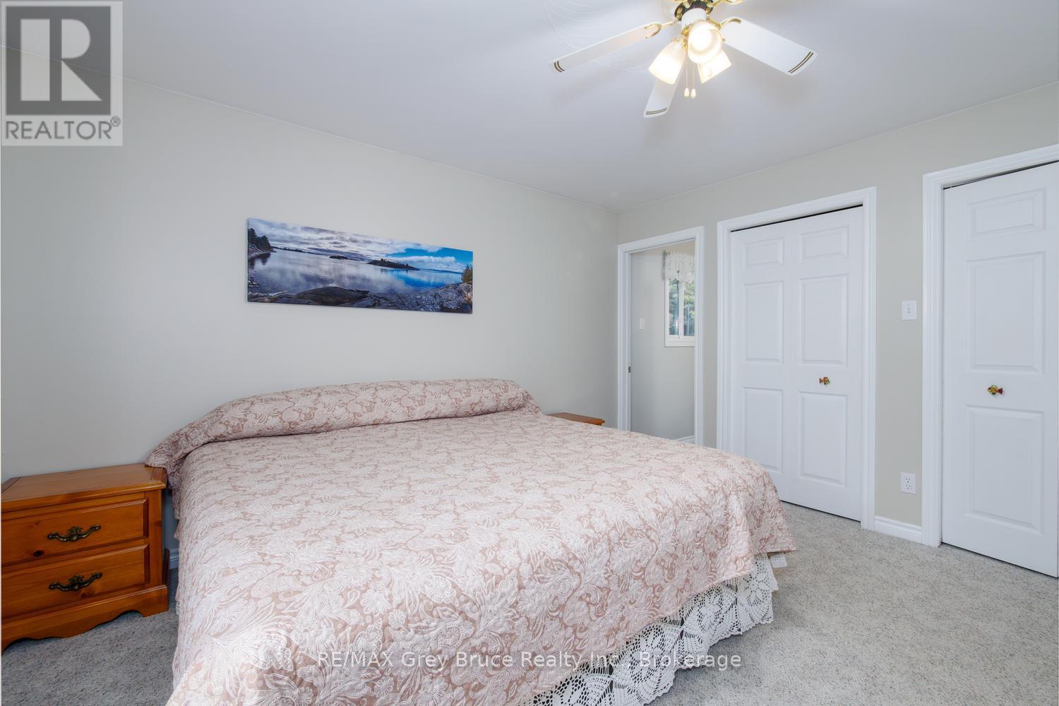 135 North Diagonal Property Photo 19