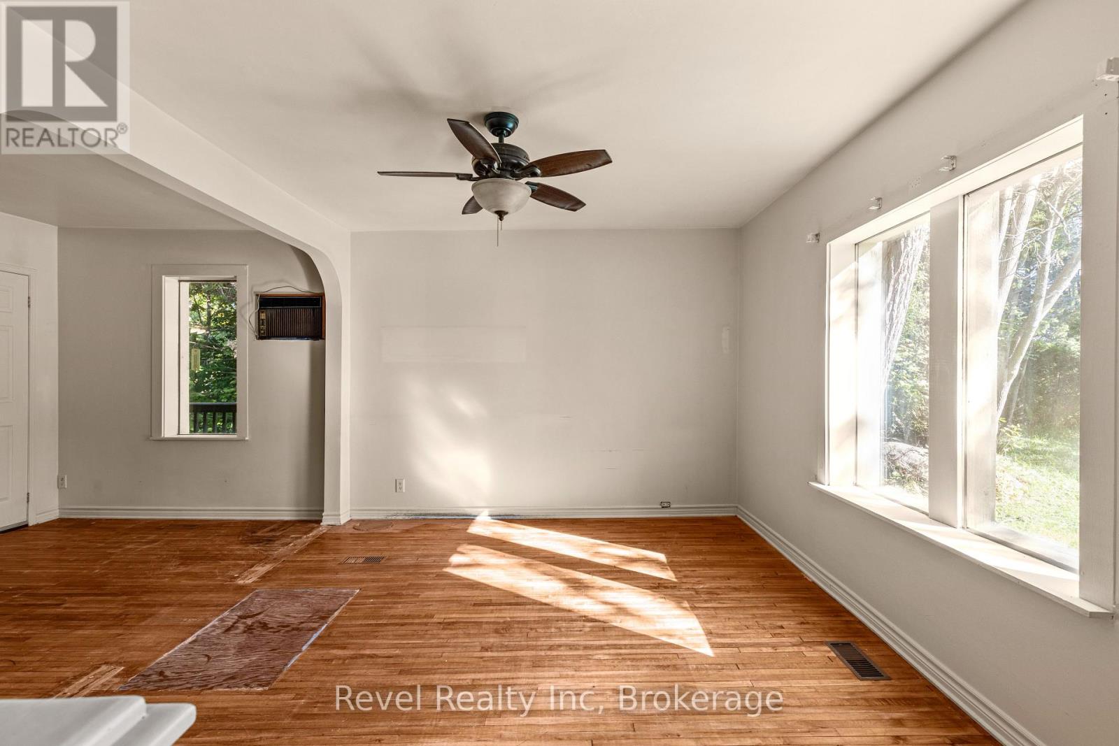 4 Margaret Street Property Photo 5