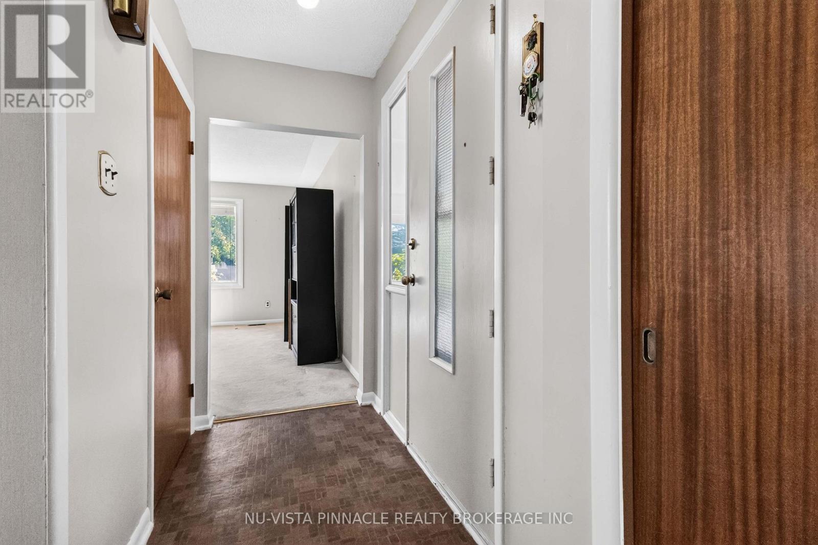 1062 Apache Road Property Photo 8