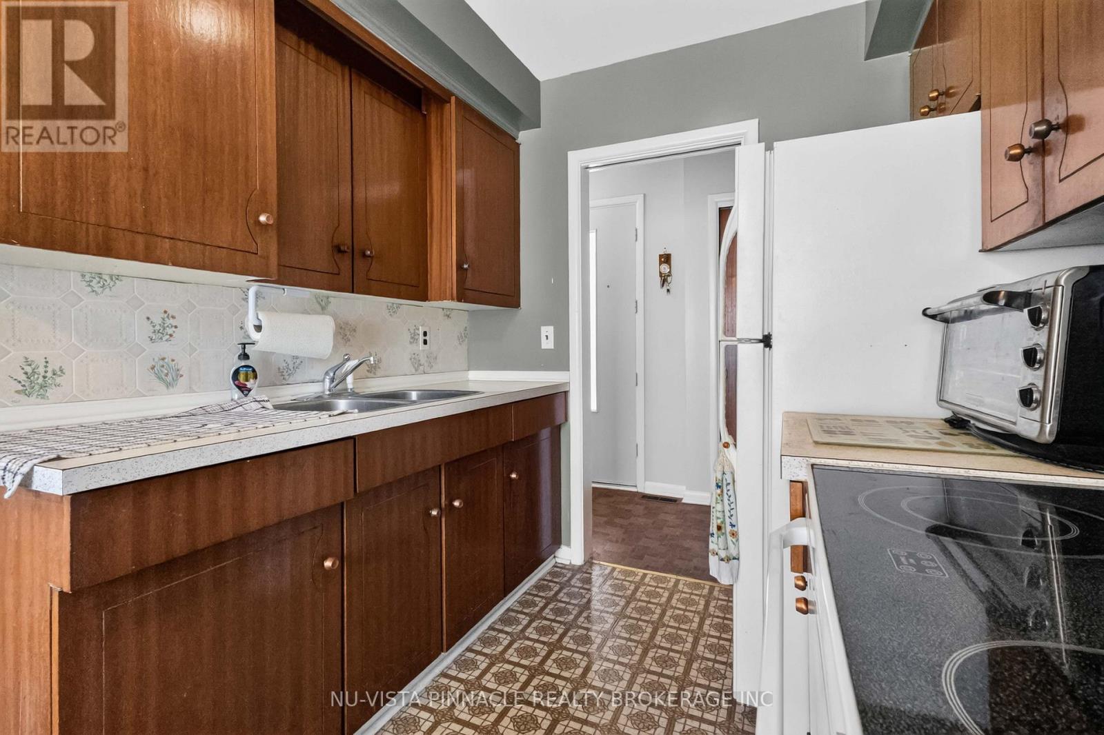 1062 Apache Road Property Photo 10