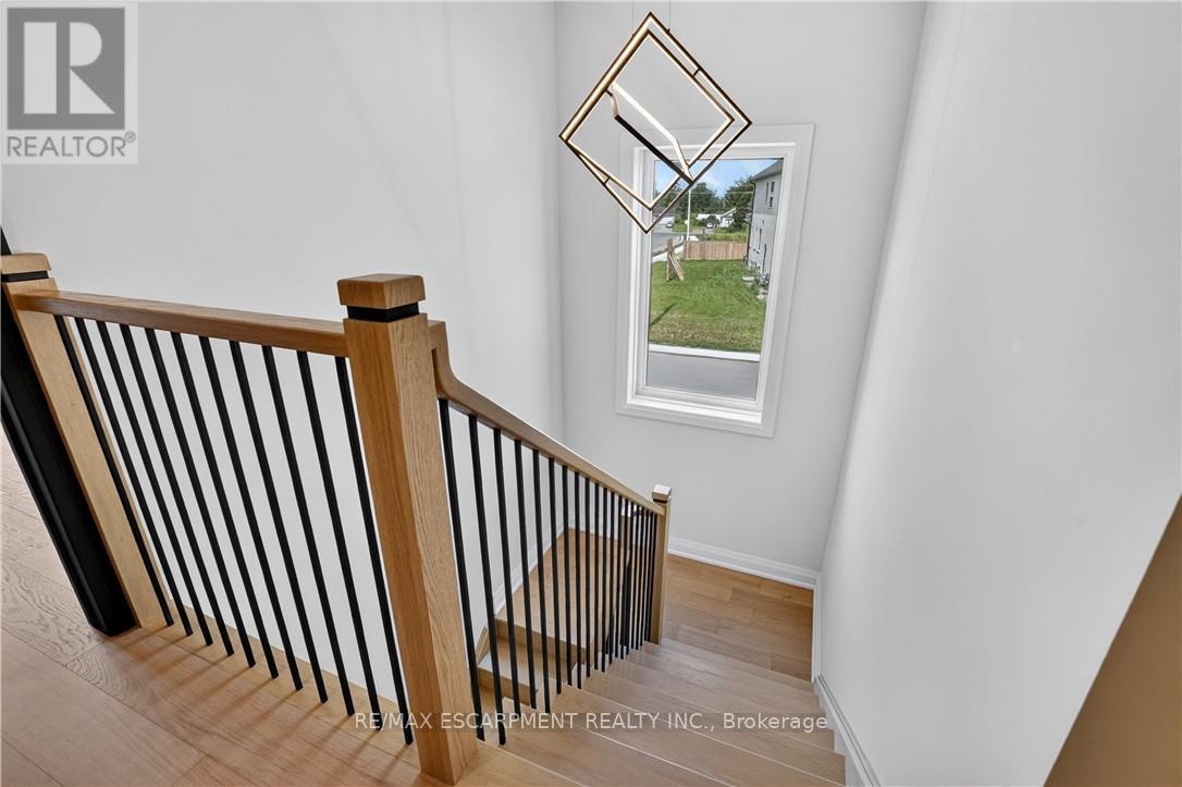 8905 Angie Drive Property Photo 27