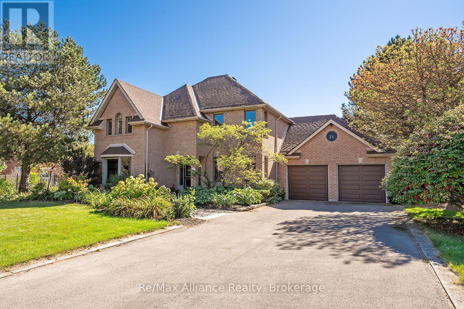 31 Meander Close Property Photo 1