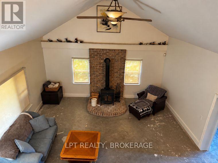 408 Chipmunk Ridge Road Property Photo 13