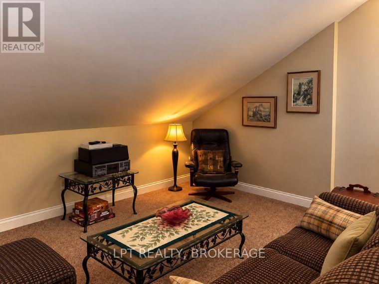408 Chipmunk Ridge Road Property Photo 27