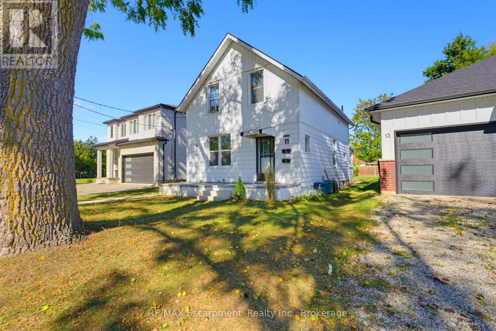 #1 - 11 Charles Street Property Photo 3