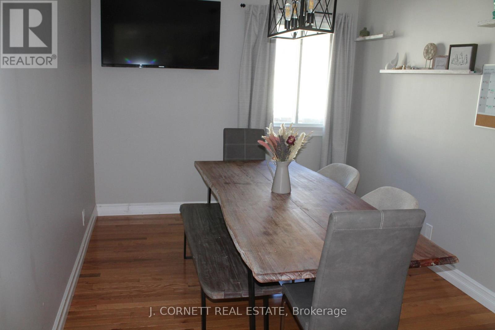 1319 Notre Dame Street Property Photo 8