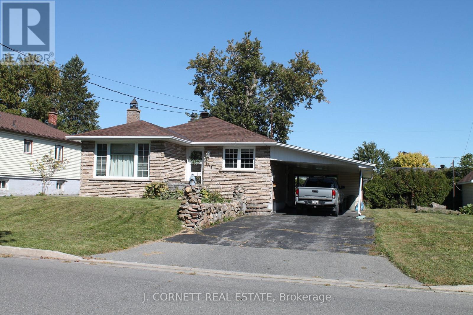 1319 Notre Dame Street Property Photo 29