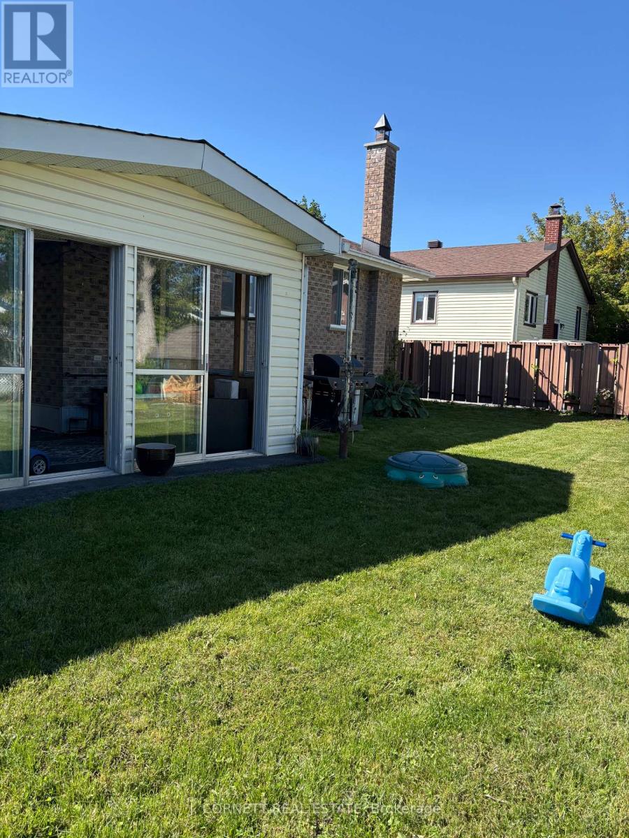 1319 Notre Dame Street Property Photo 32