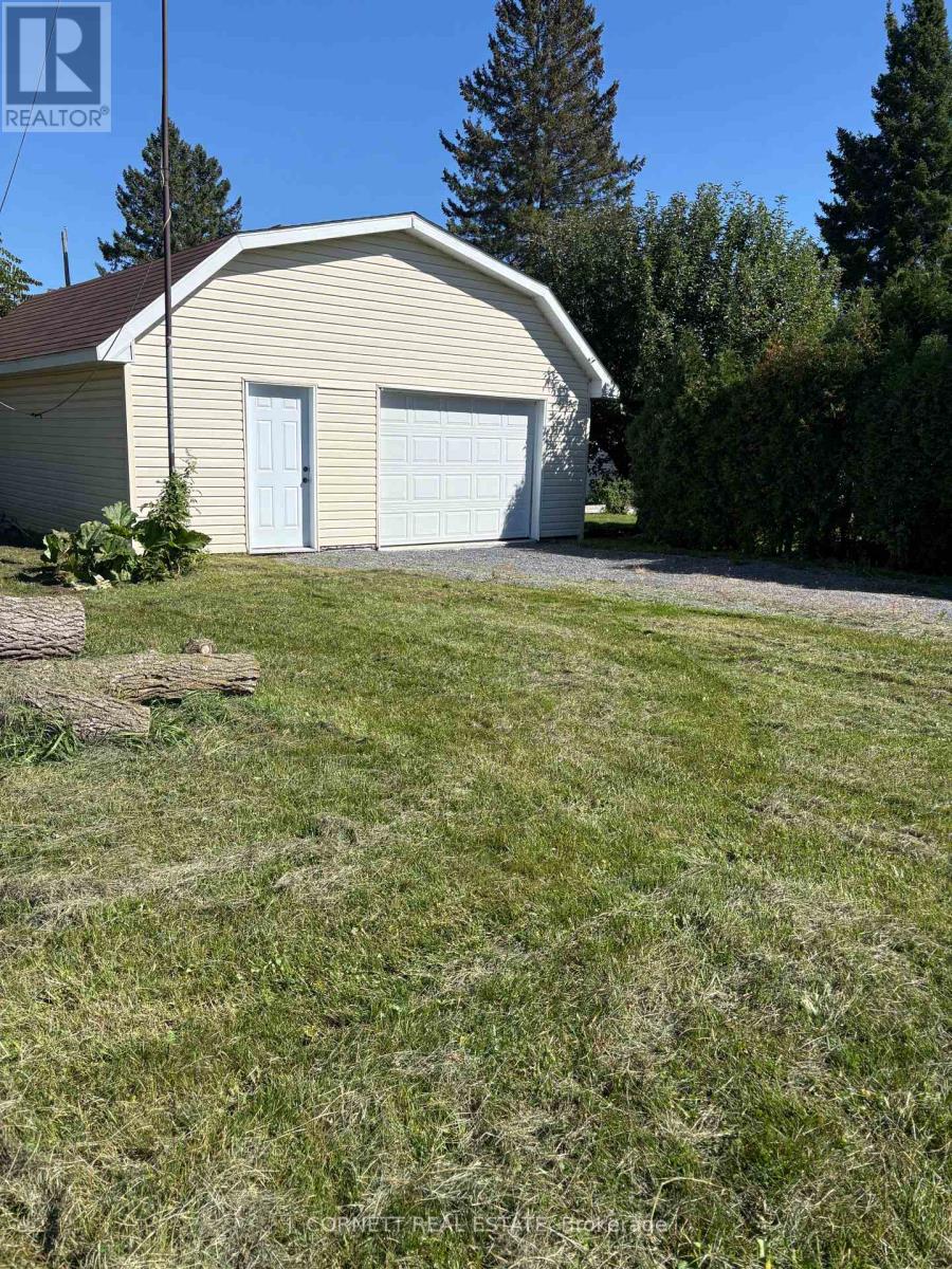 1319 Notre Dame Street Property Photo 34
