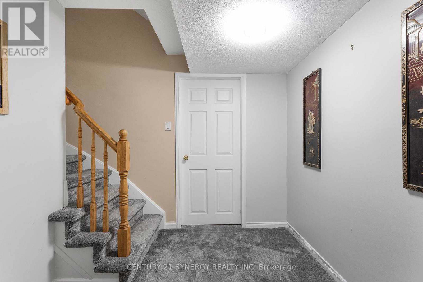 16 - 32 Innesbrook Court Property Photo 28