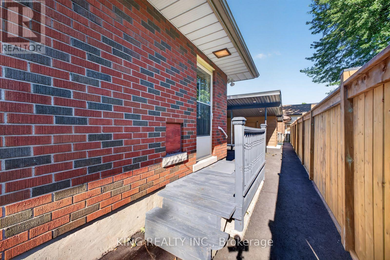 35 Hewko Street Property Photo 4