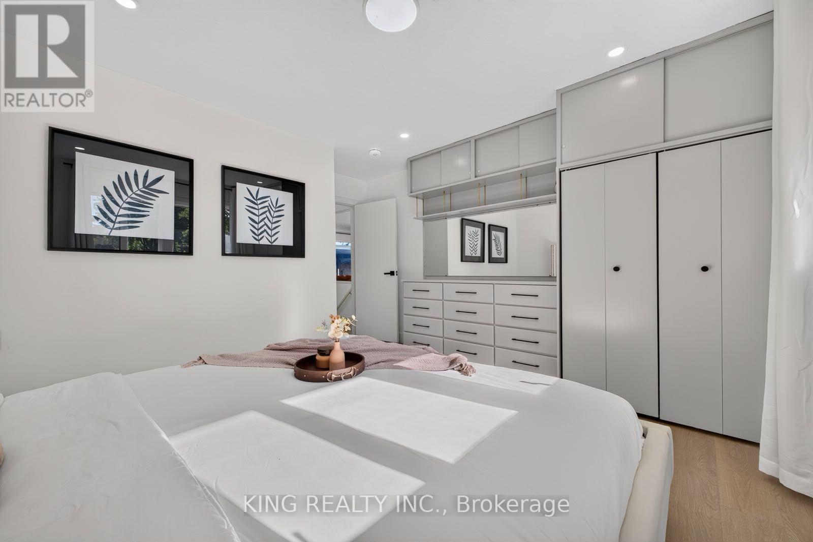 35 Hewko Street Property Photo 25
